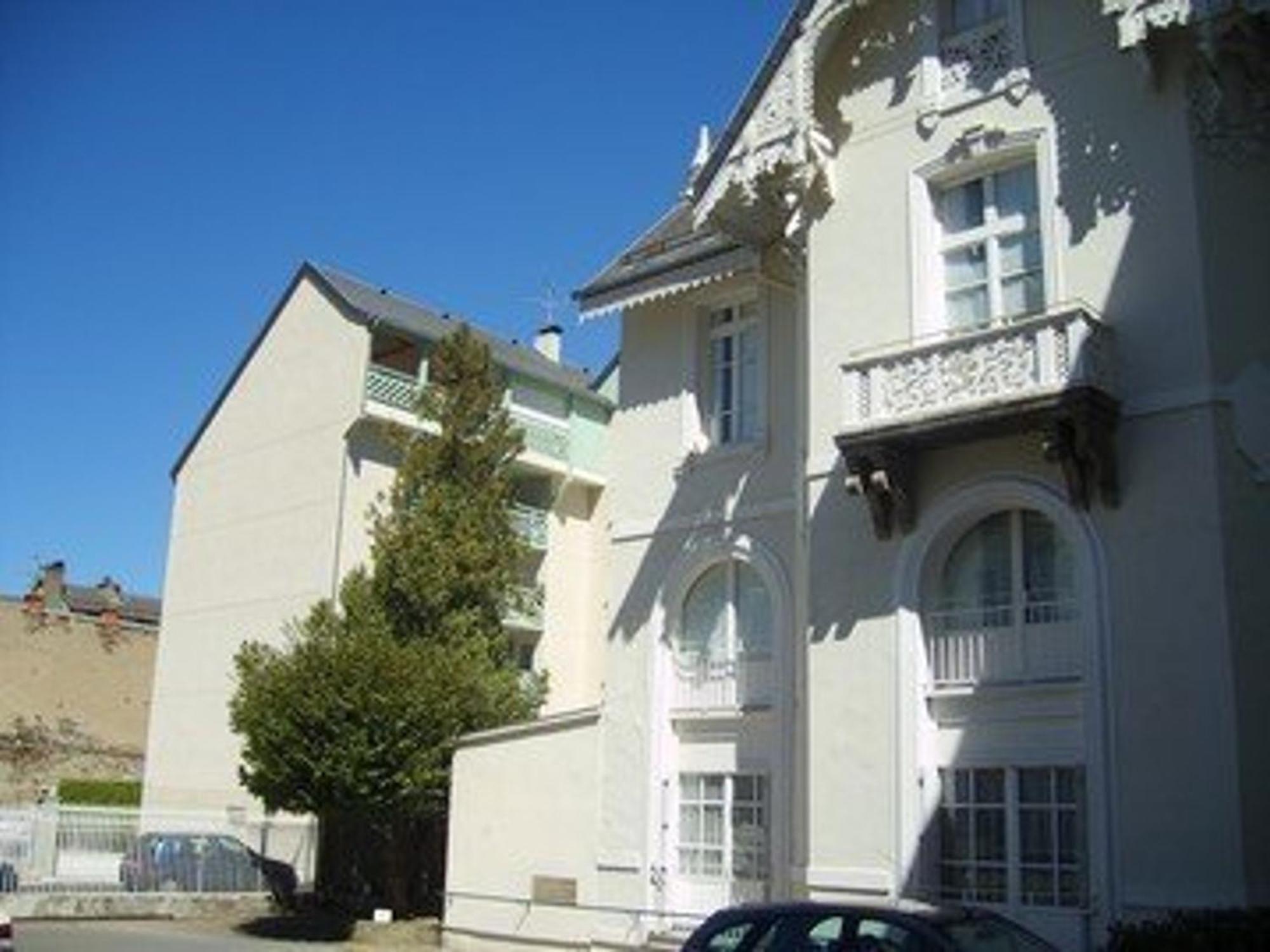 Charmant T2 Rdc Avec Jardinet Et Parking, Proche Thermes Et Commerces - Fr-1-313-152 Bagnères-de-Luchon Exterior foto